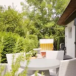 בית נופש Foehrienhaus Stilvolle 5 Sterne Einheiten In Ruhiger Marschrandlage Auf Foehr Fuer Gaeste, Besondere Schaetzen, Gerne Auch Mit Hund