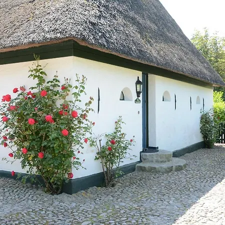 Foehrienhaus Holiday home Midlum (Schleswig-Holstein)