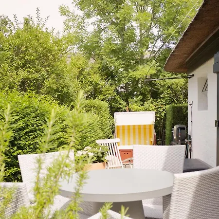 Сasa de vacaciones Föhrienhaus Stilvolle 5 Sterne Einheiten In Ruhiger Marschrandlage Auf Föhr Für Gäste, Besondere Schätzen, Gerne Auch Mit Hund