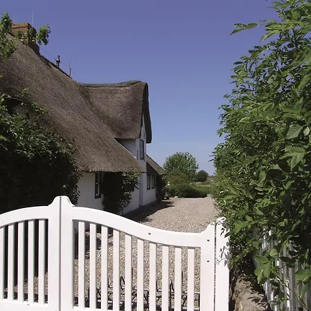 Сasa de vacaciones Föhrienhaus Stilvolle 5 Sterne Einheiten In Ruhiger Marschrandlage Auf Föhr Für Gäste, Besondere Schätzen, Gerne Auch Mit Hund