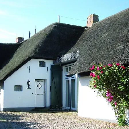 Сasa de vacaciones Föhrienhaus Stilvolle 5 Sterne Einheiten In Ruhiger Marschrandlage Auf Föhr Für Gäste, Besondere Schätzen, Gerne Auch Mit Hund