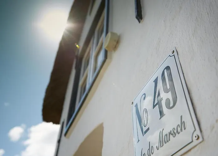 Сasa de vacaciones Föhrienhaus Stilvolle 5 Sterne Einheiten In Ruhiger Marschrandlage Auf Föhr Für Gäste, Besondere Schätzen, Gerne Auch Mit Hund *